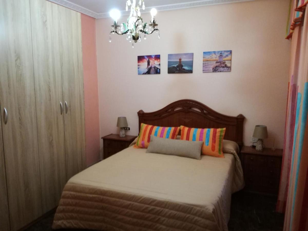 Alojamiento Romina Apartment Villanueva Del Arzobispo Luaran gambar
