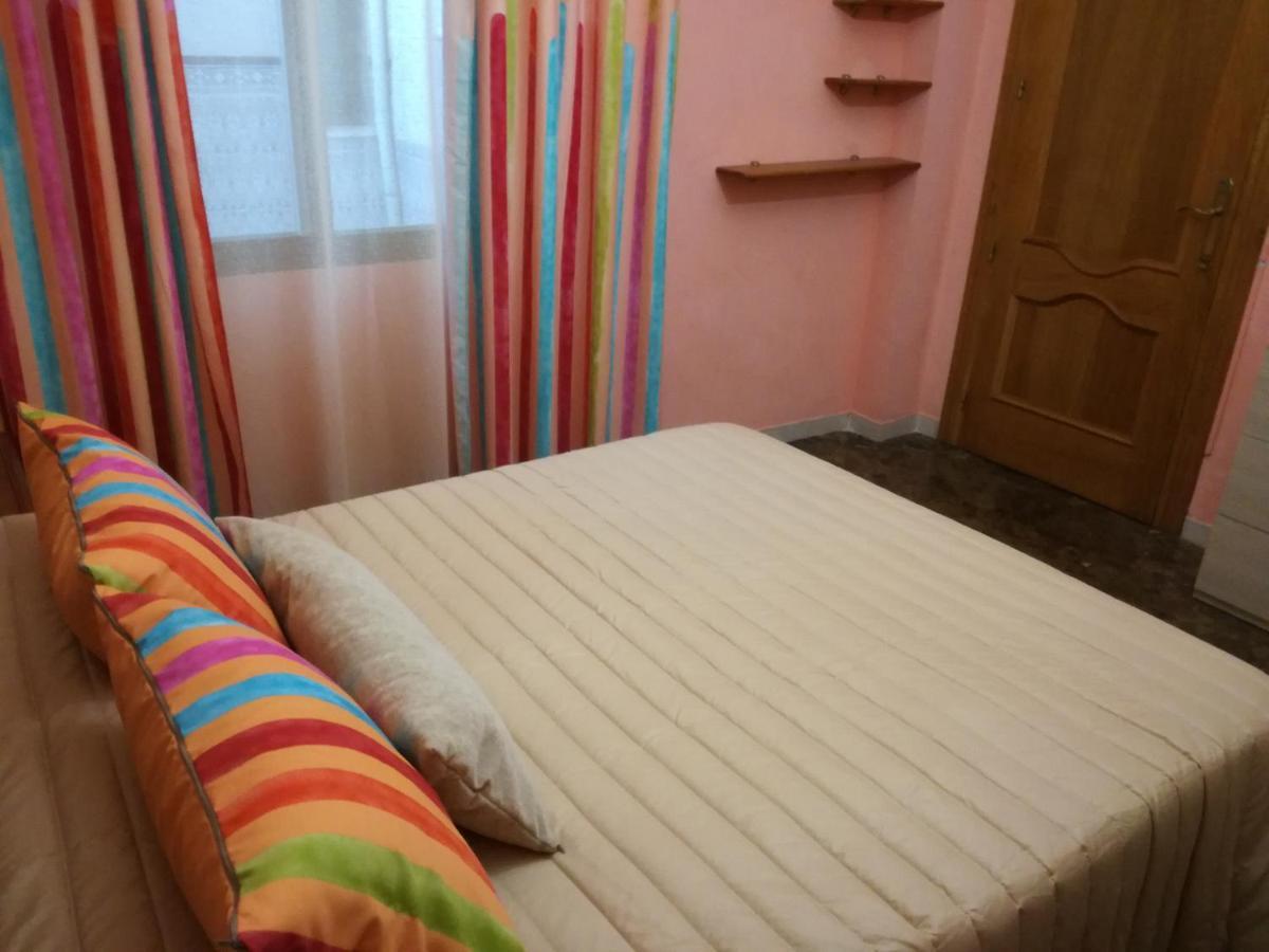 Alojamiento Romina Apartment Villanueva Del Arzobispo Luaran gambar